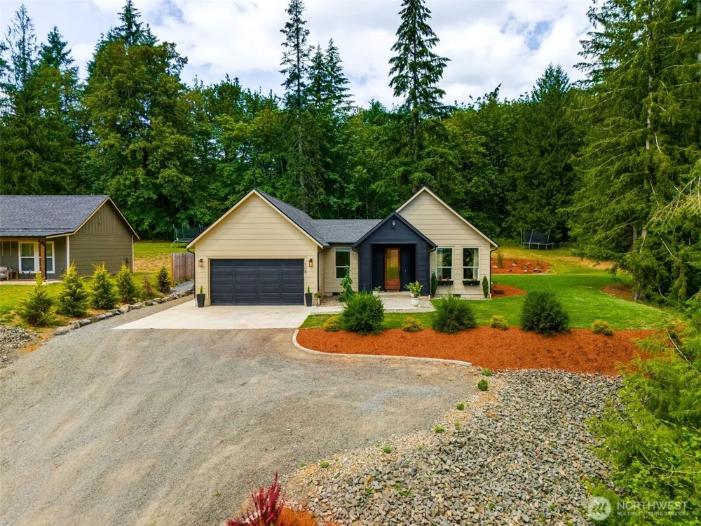 108 Lily Lane Castle Rock, WA 98611