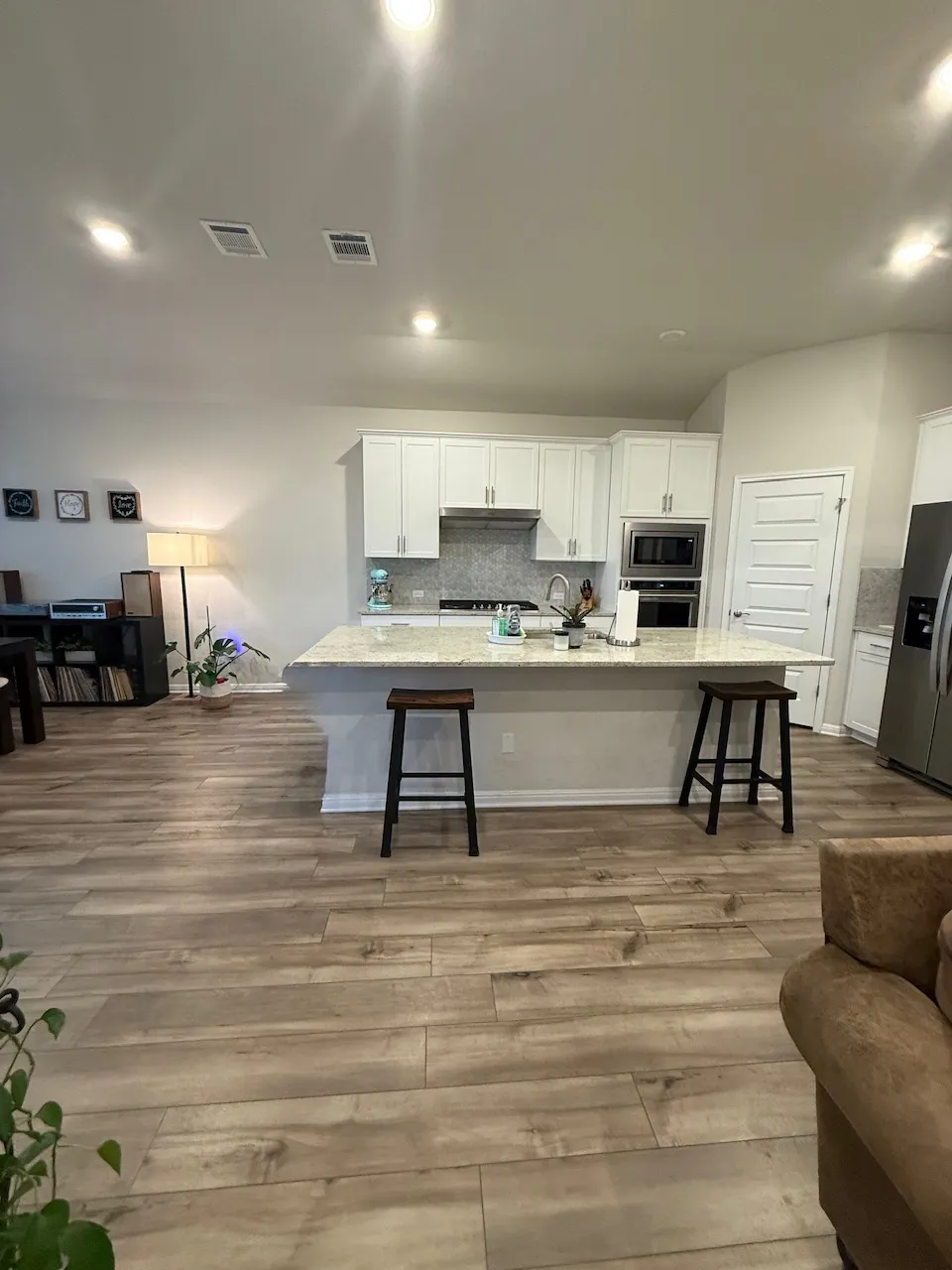 612 Sue Peaks Loop Dripping Springs, TX 78620