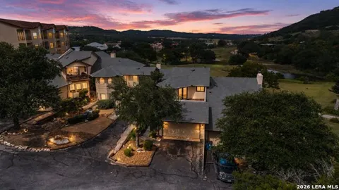 107 Tapatio Dr E