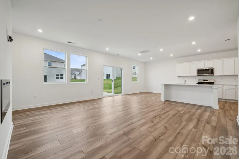 826 Olde England Drive Lincolnton, NC 28092