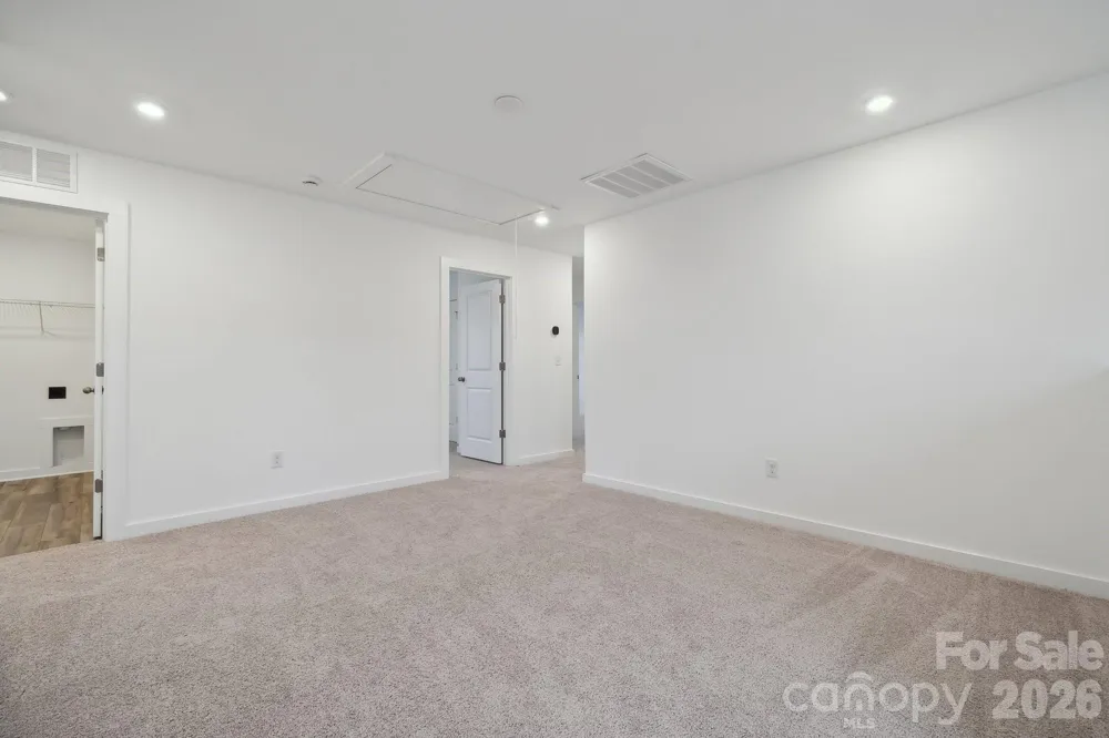 826 Olde England Drive Lincolnton, NC 28092