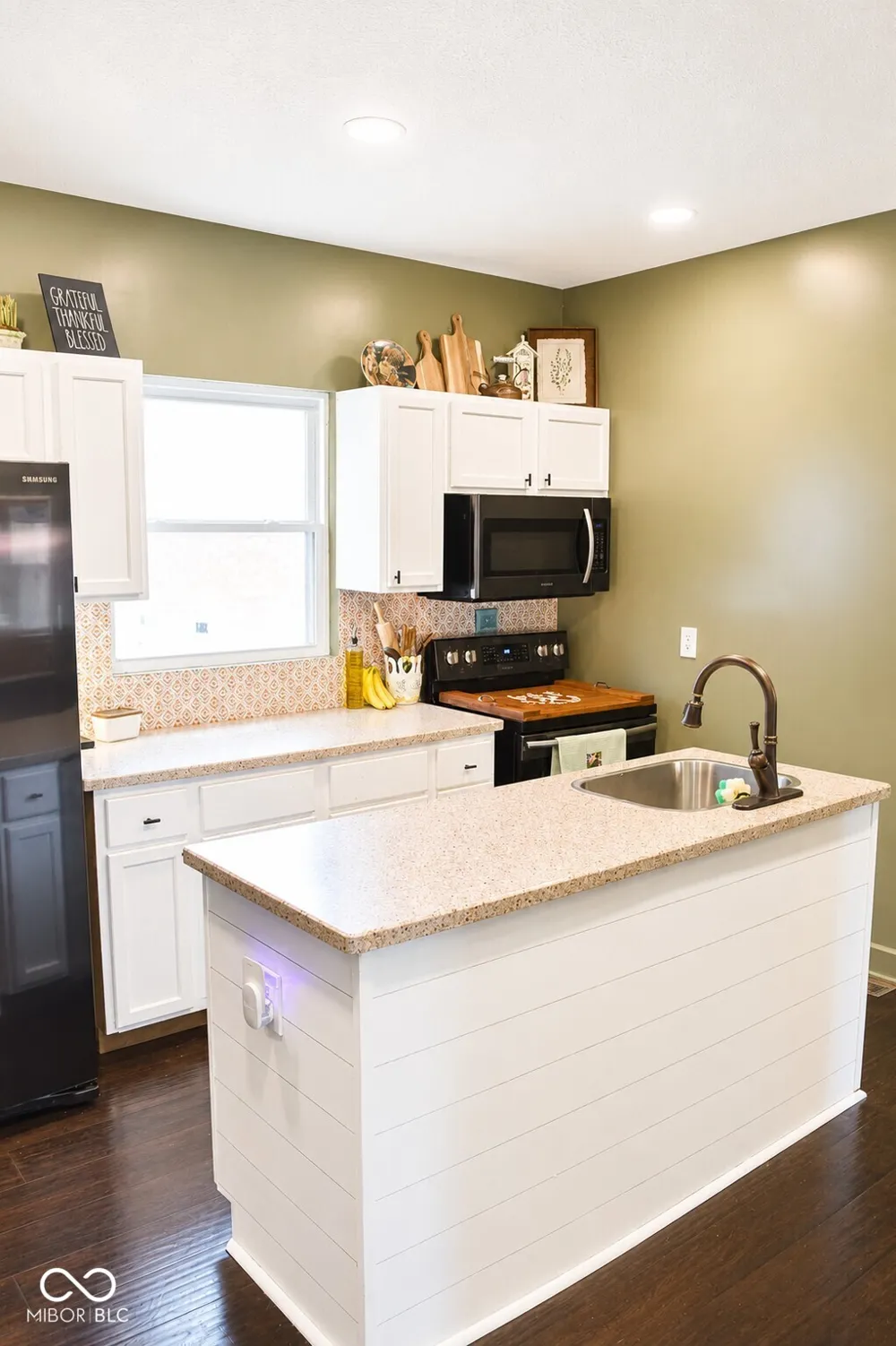 77 S 13th Avenue S Beech Grove, IN 46107