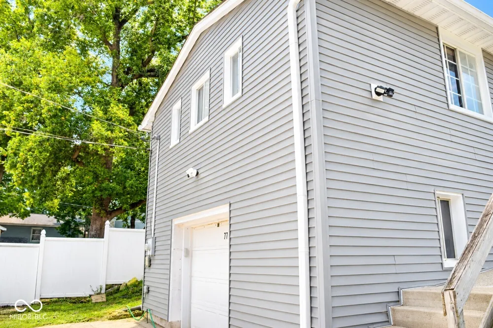 77 S 13th Avenue S Beech Grove, IN 46107