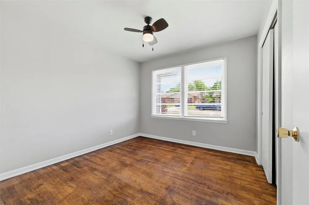 1308 Rose Avenue Cleburne, TX 76033