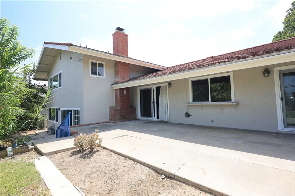 1420 Kensington Drive Fullerton, CA 92831