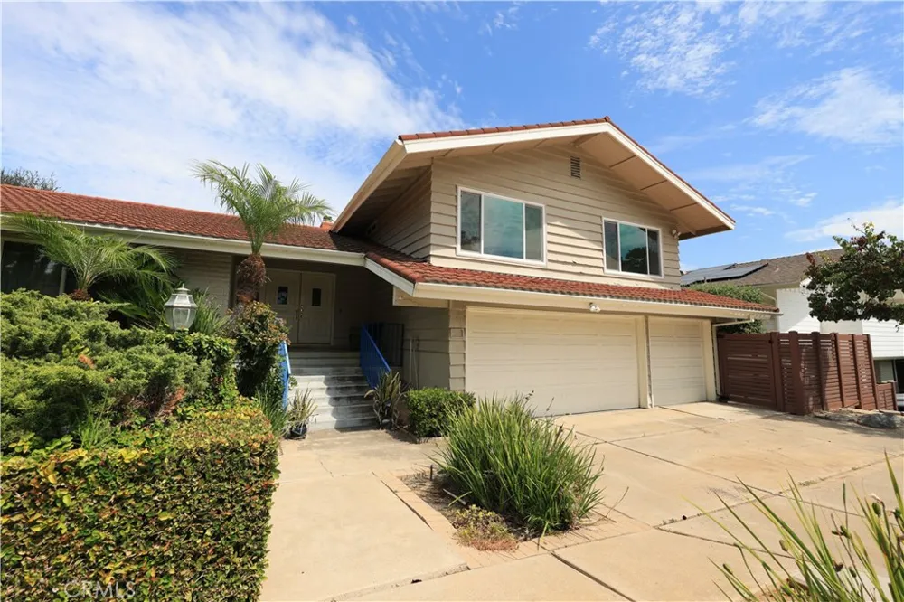 1420 Kensington Drive Fullerton, CA 92831