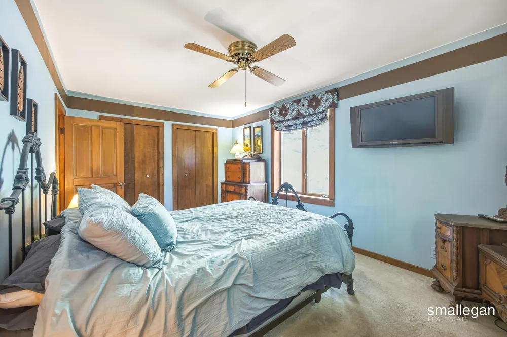 14960 White Creek Avenue NE Solon Township, MI 49319