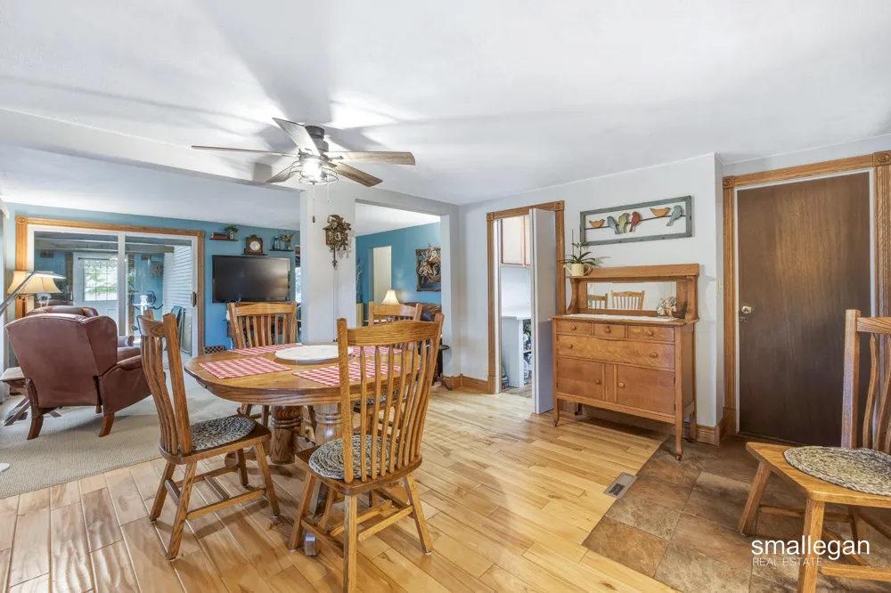 14960 White Creek Avenue NE Solon Township, MI 49319