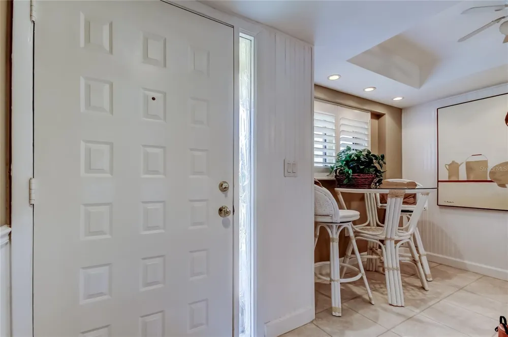 9450 HARBOR GREENS WAY #301 Seminole, FL 33776