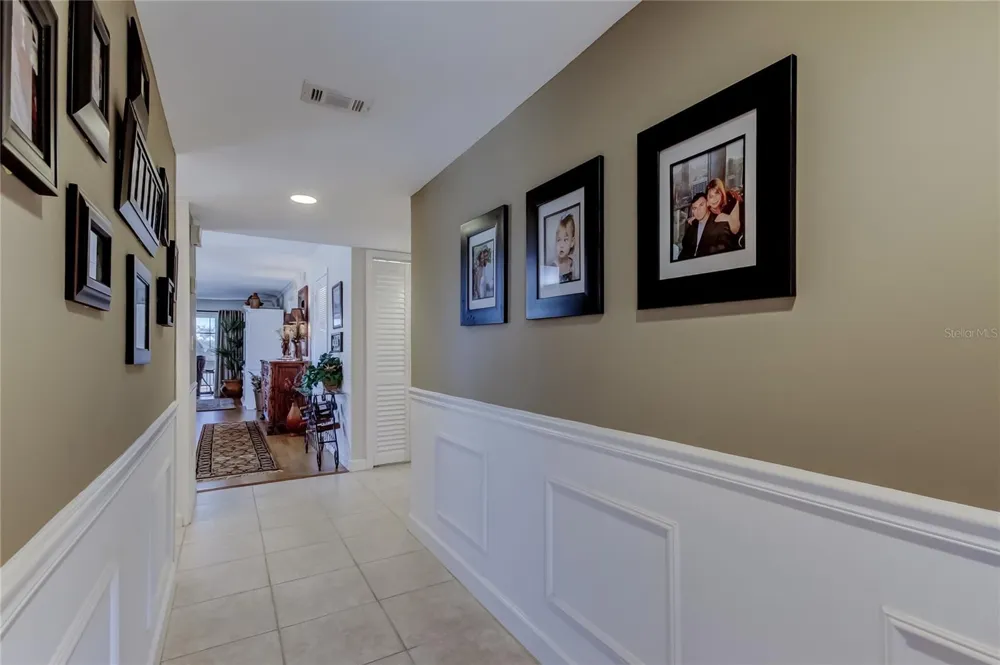 9450 HARBOR GREENS WAY #301 Seminole, FL 33776