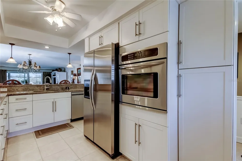 9450 HARBOR GREENS WAY #301 Seminole, FL 33776