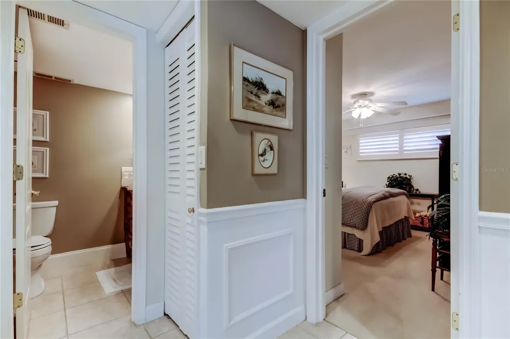 9450 HARBOR GREENS WAY #301 Seminole, FL 33776