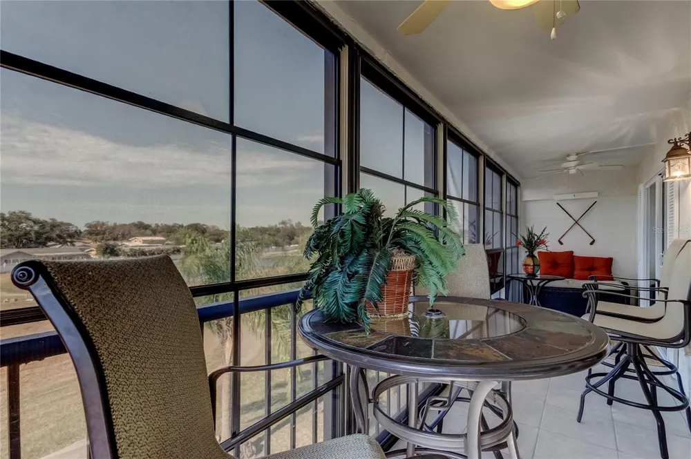 9450 HARBOR GREENS WAY #301 Seminole, FL 33776
