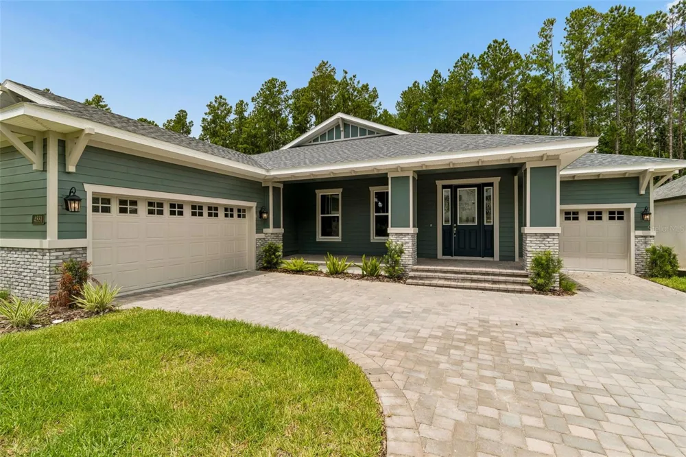 4881 MAJESTIC HILLS LOOP Brooksville, FL 34601