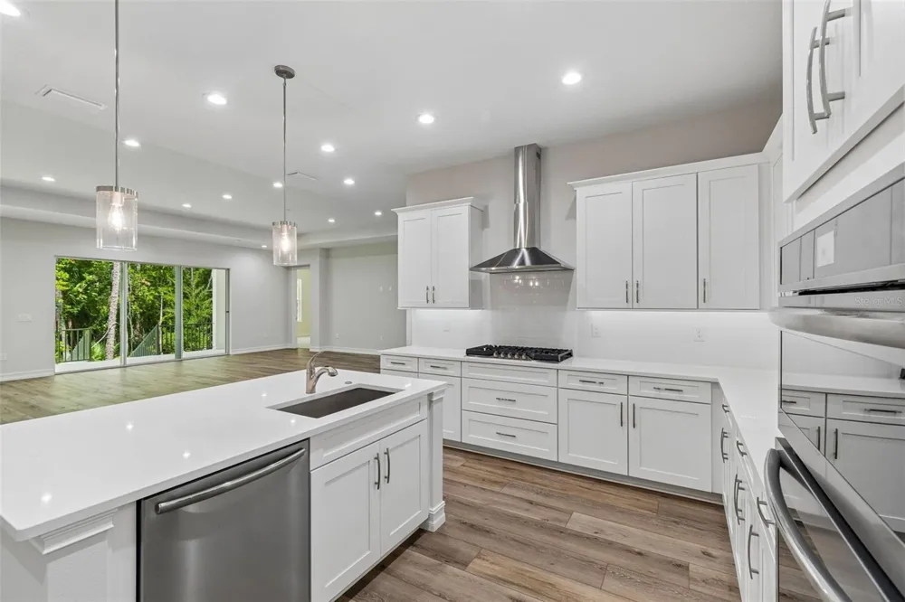 4881 MAJESTIC HILLS LOOP Brooksville, FL 34601
