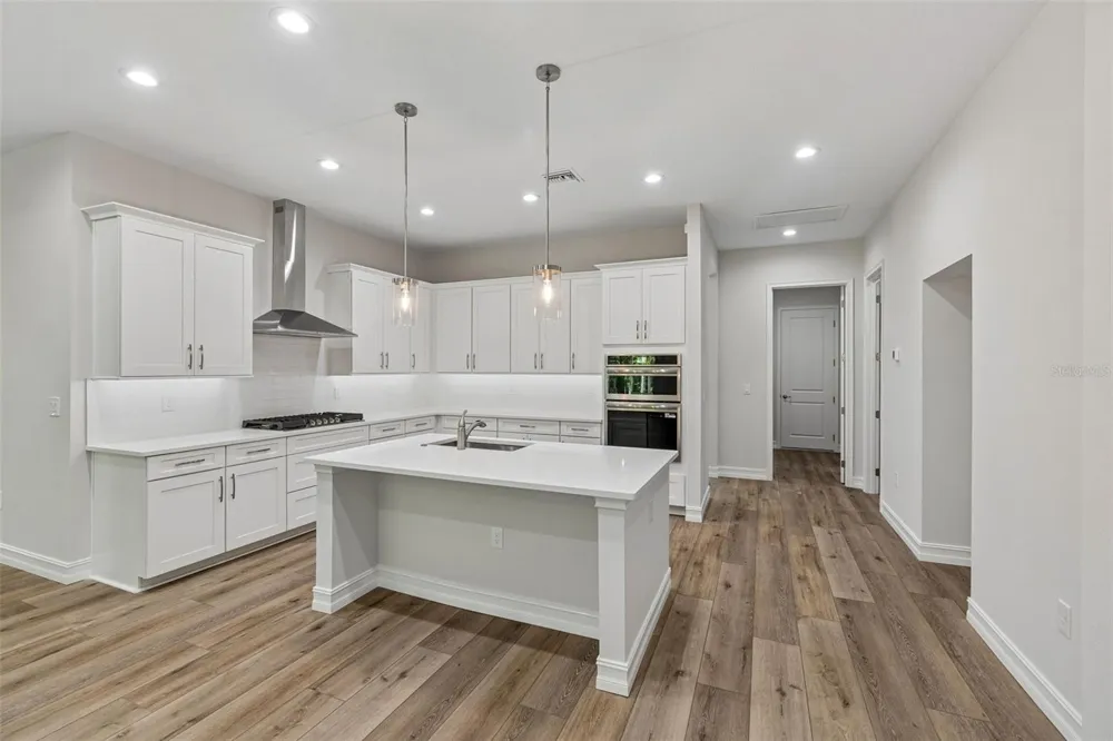 4881 MAJESTIC HILLS LOOP Brooksville, FL 34601