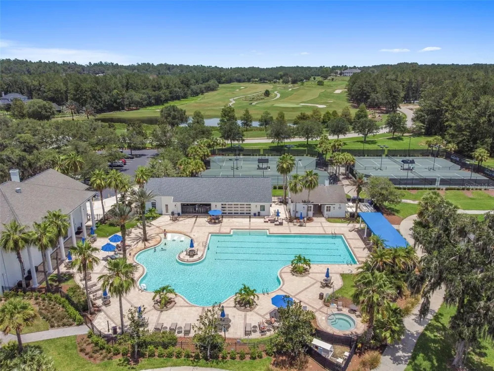 4881 MAJESTIC HILLS LOOP Brooksville, FL 34601