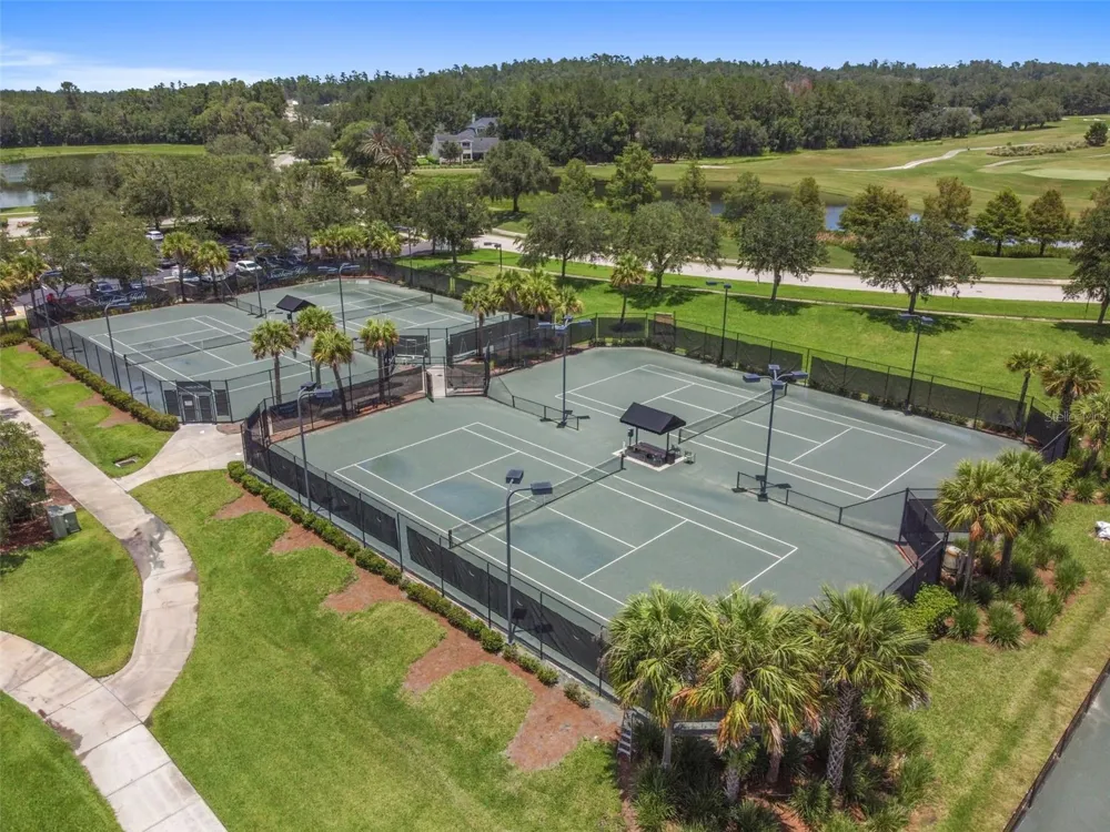4881 MAJESTIC HILLS LOOP Brooksville, FL 34601