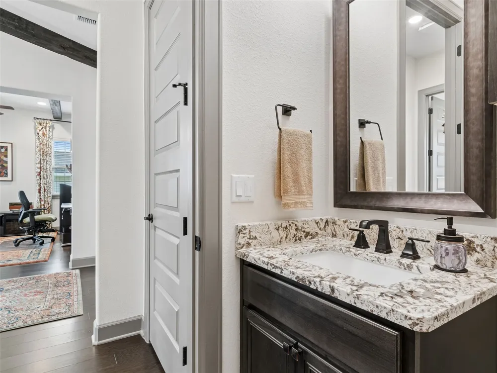 125 Waving Muhly Drive San Marcos, TX 78666
