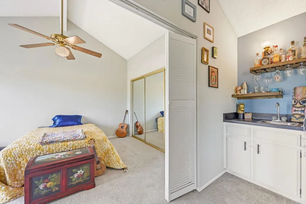 31908 Del Cielo Este #10A Bonsall, CA 92003