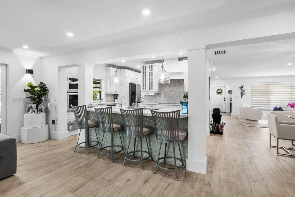 3203 NE 6th Boca Raton, FL 33431