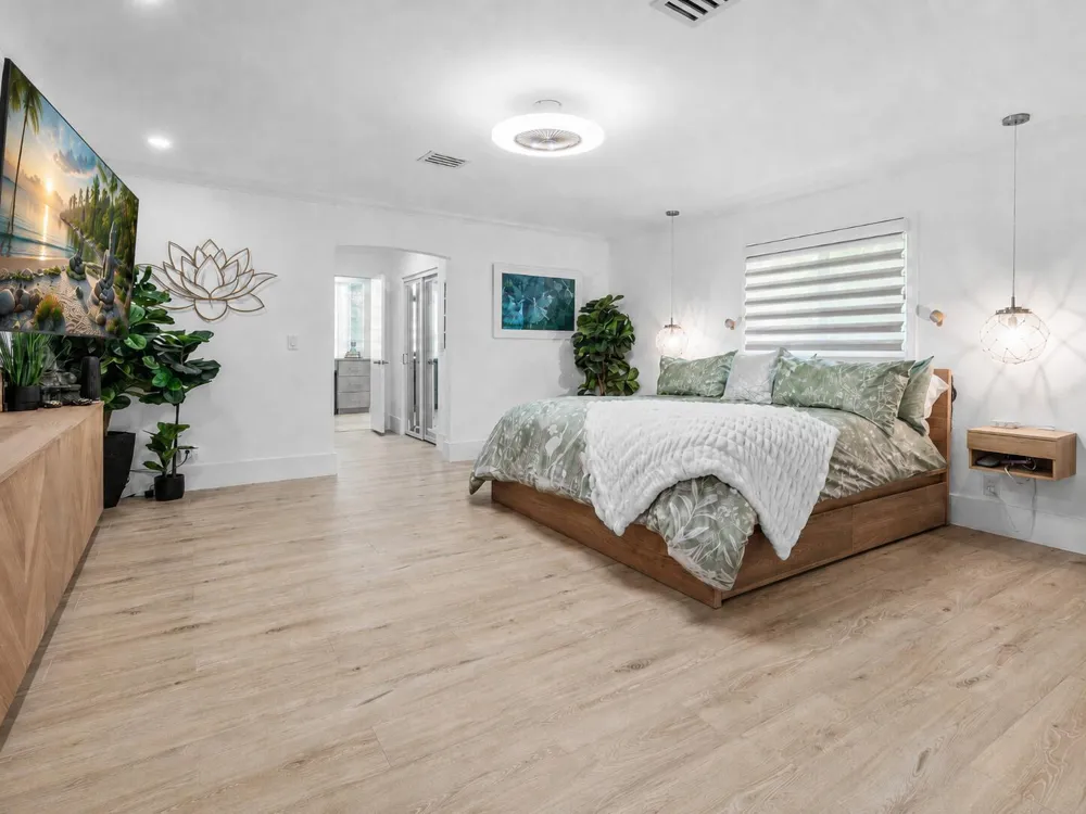 3203 NE 6th Boca Raton, FL 33431