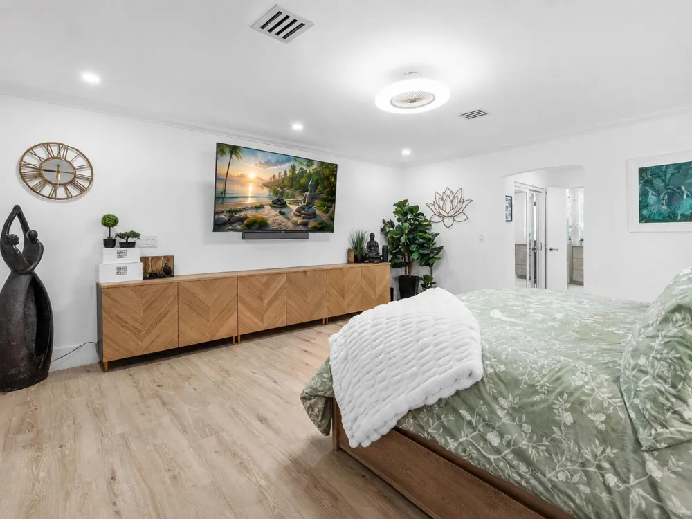 3203 NE 6th Boca Raton, FL 33431