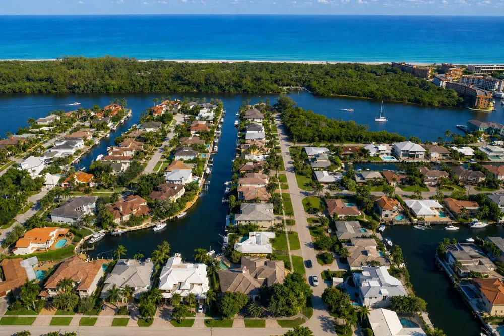 3203 NE 6th Boca Raton, FL 33431