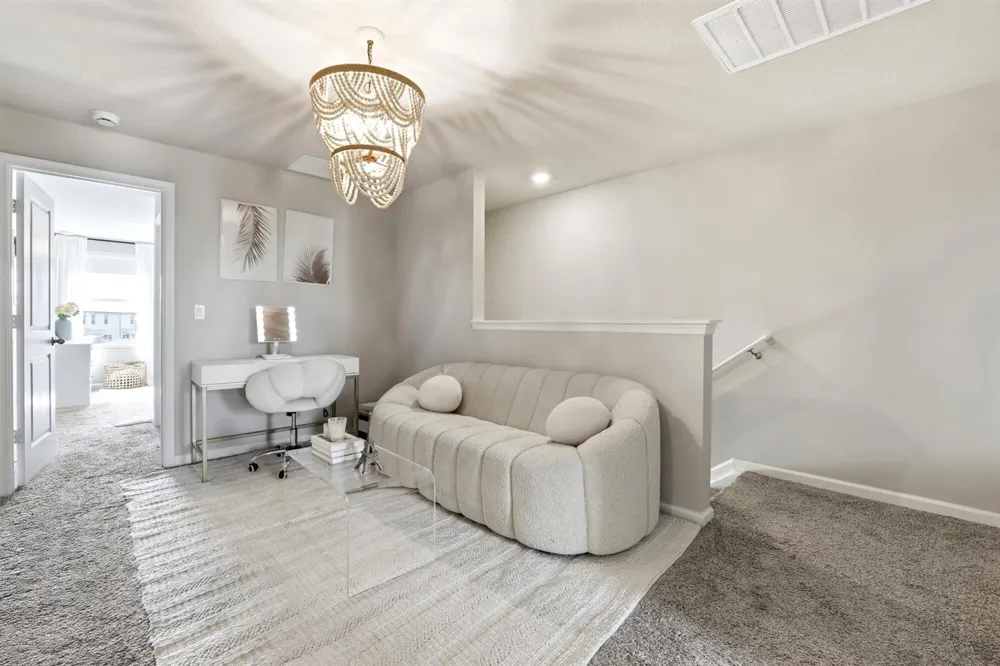 5650 Enclave Drive Mangonia Park, FL 33407