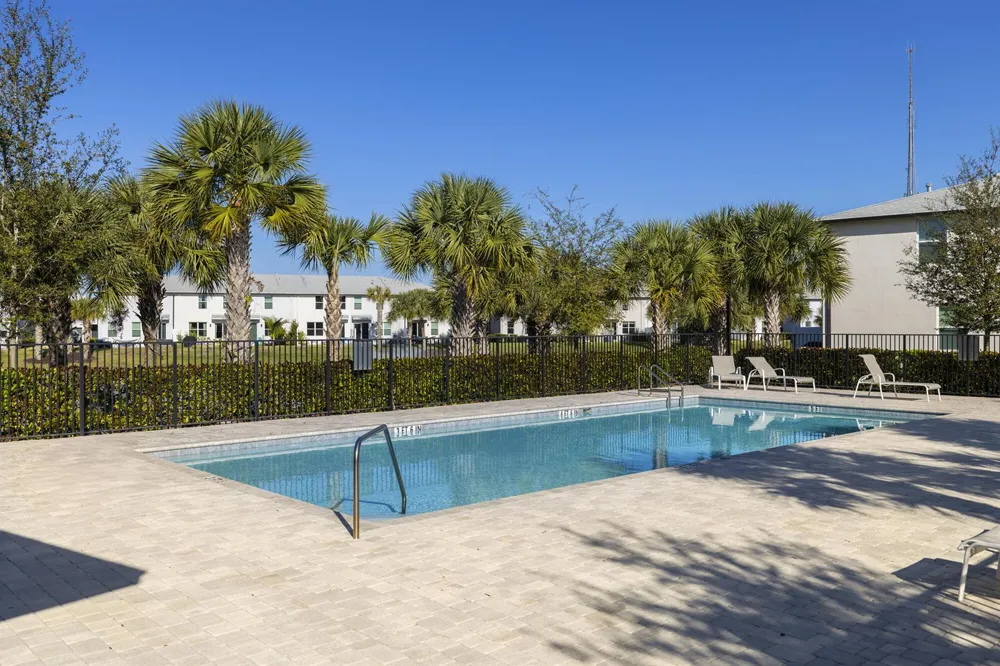 5650 Enclave Drive Mangonia Park, FL 33407