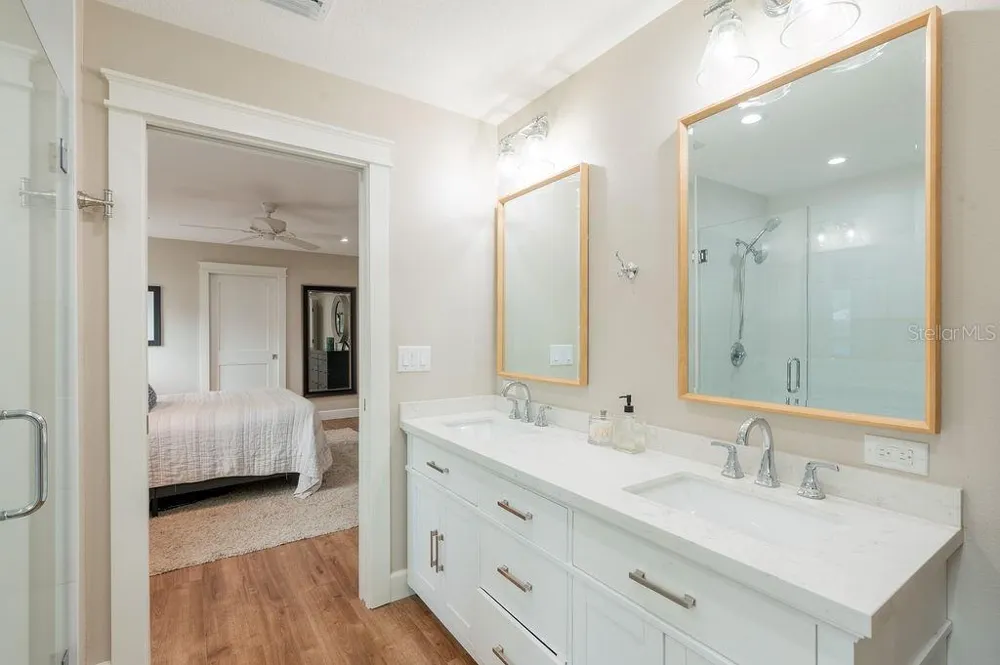 216 18TH STREET E Bradenton, FL 34208