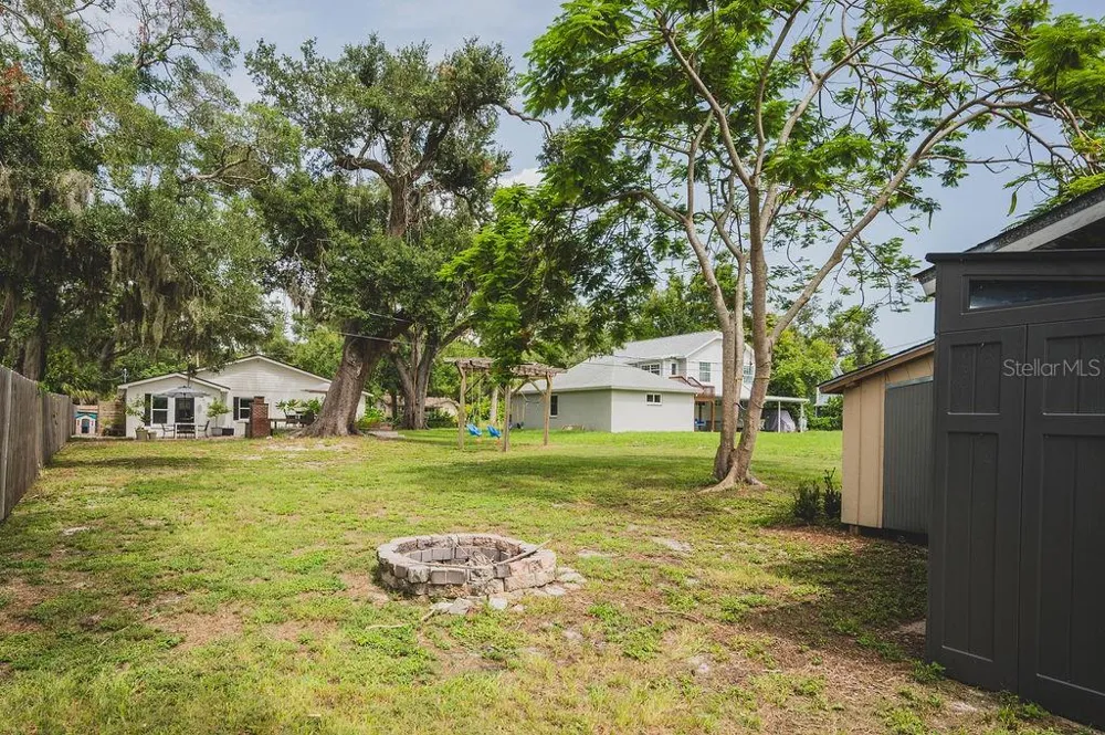 216 18TH STREET E Bradenton, FL 34208