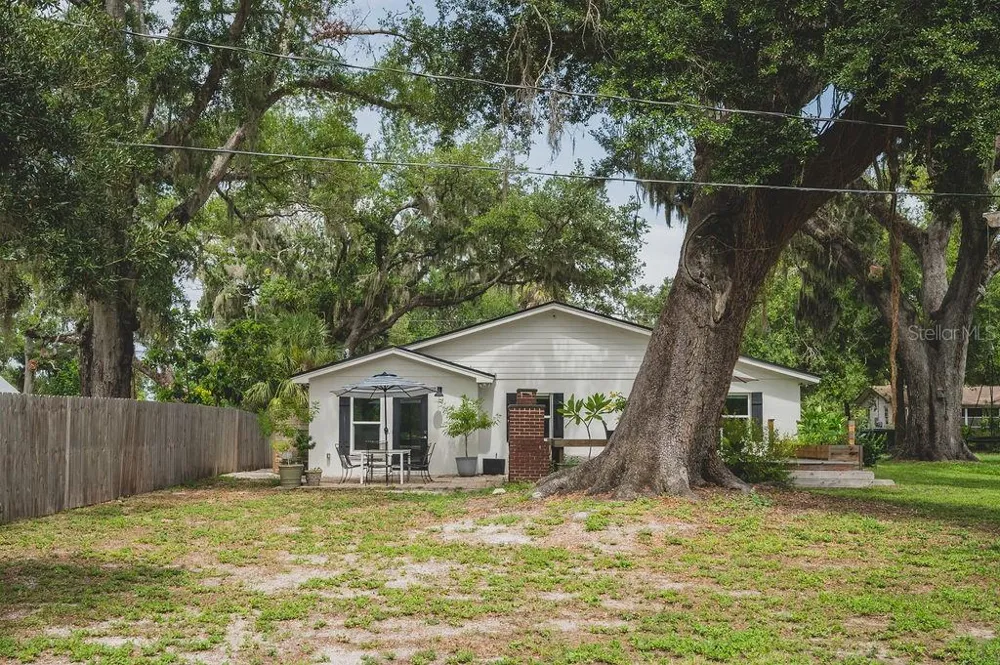 216 18TH STREET E Bradenton, FL 34208