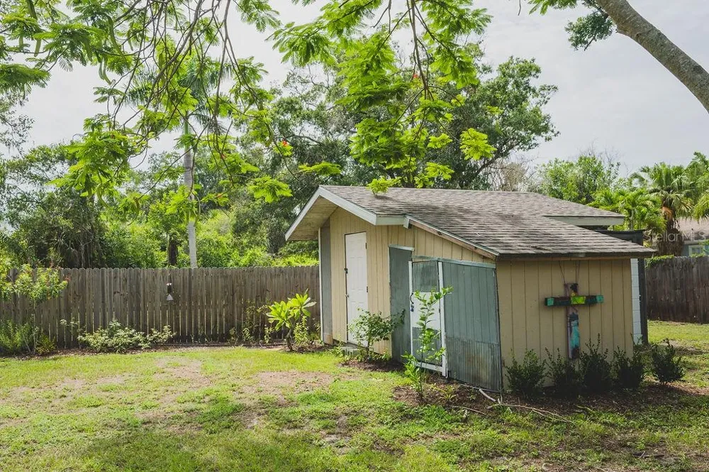 216 18TH STREET E Bradenton, FL 34208