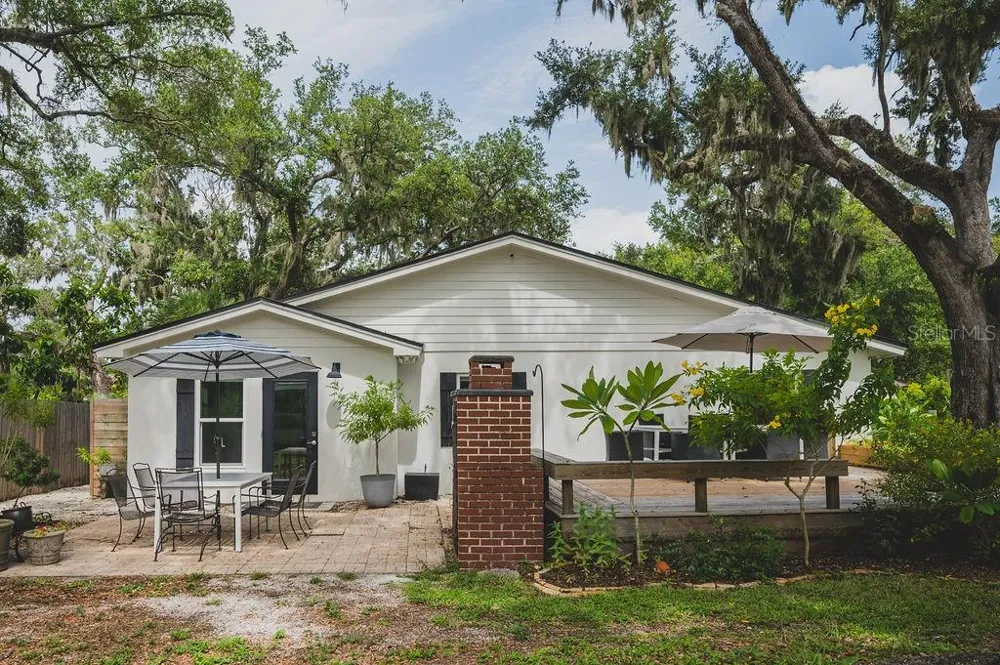 216 18TH STREET E Bradenton, FL 34208