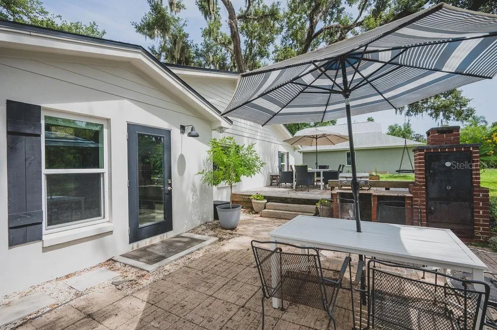 216 18TH STREET E Bradenton, FL 34208