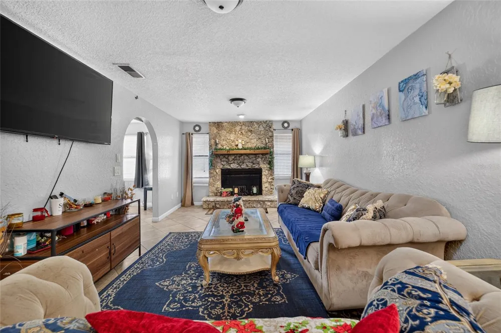 945 NW 64TH PLACE ocala, FL 34475