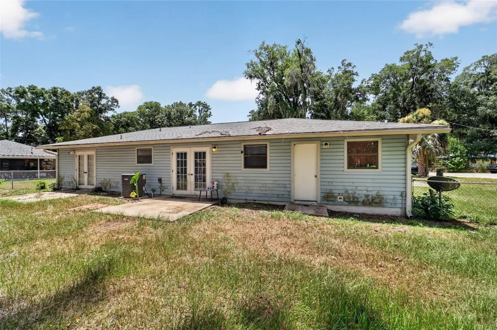 945 NW 64TH PLACE ocala, FL 34475