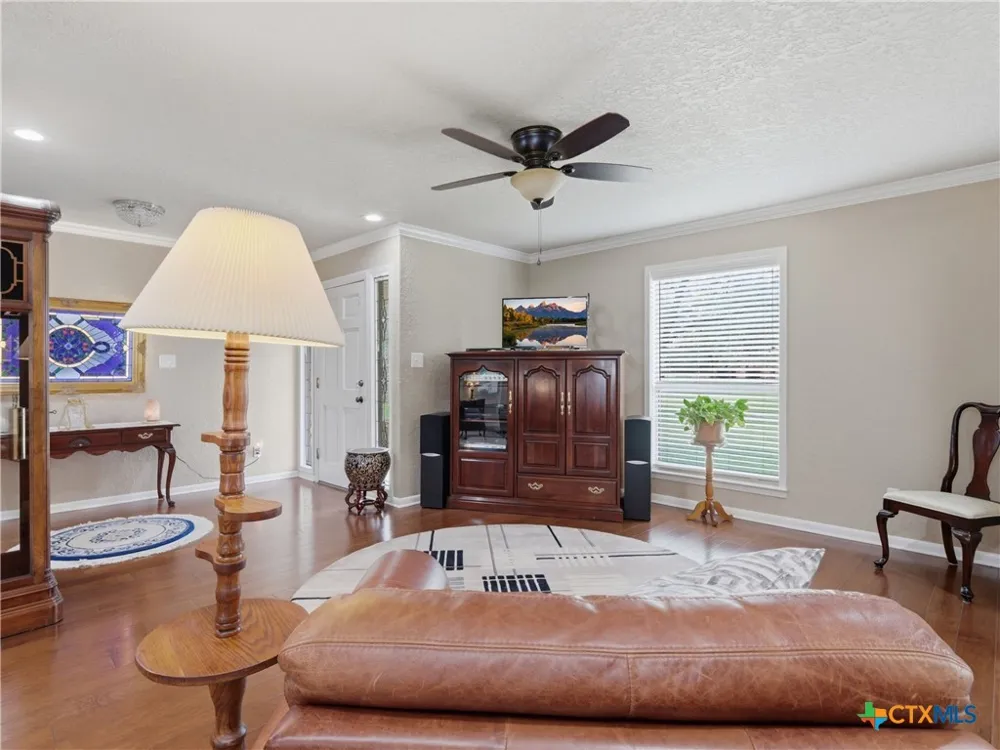 2402 Welsch Lane New Braunfels, TX 78132