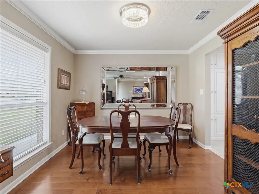 2402 Welsch Lane New Braunfels, TX 78132