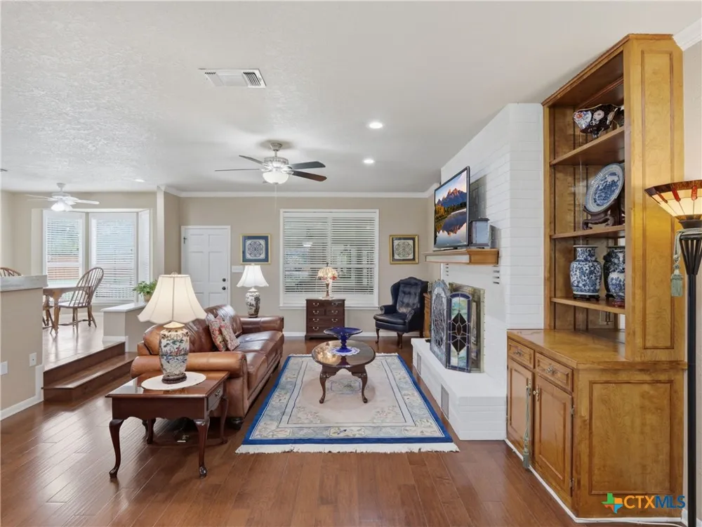 2402 Welsch Lane New Braunfels, TX 78132