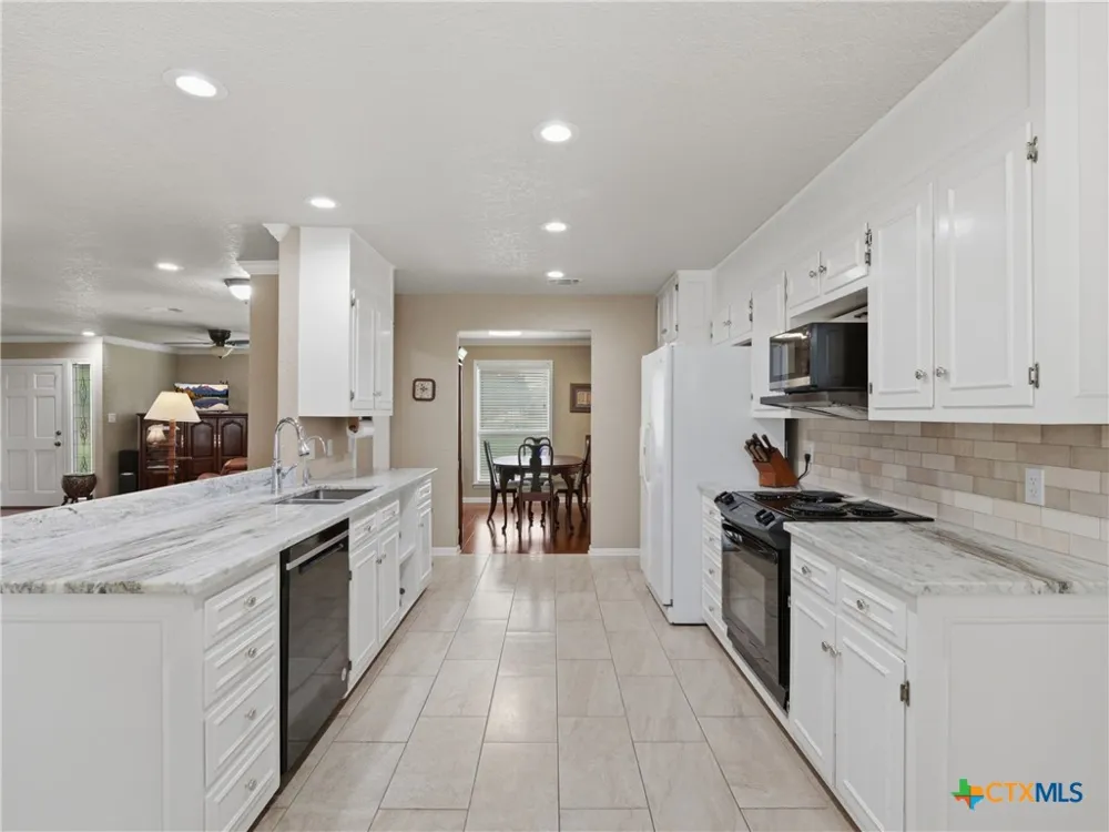 2402 Welsch Lane New Braunfels, TX 78132