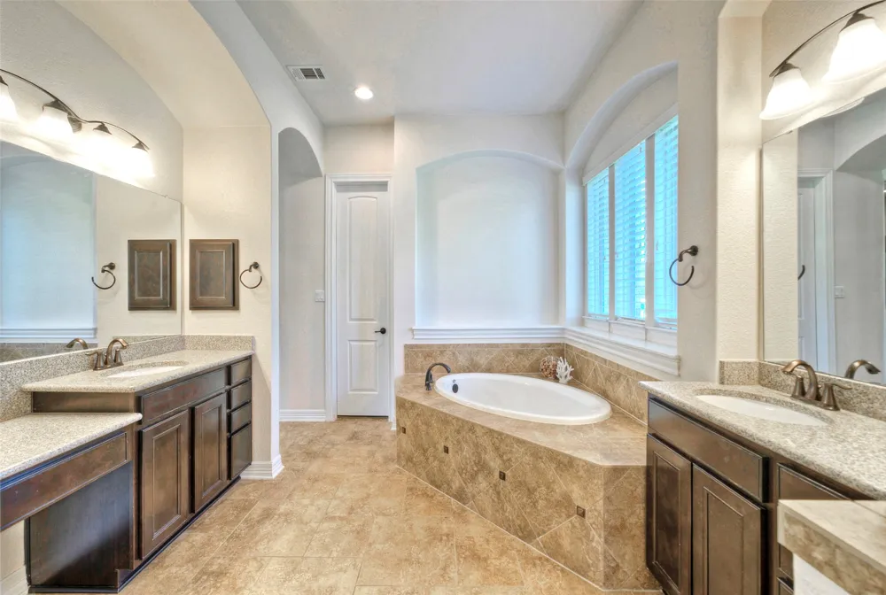 16105 Maritime Alps Way Austin, TX 78738