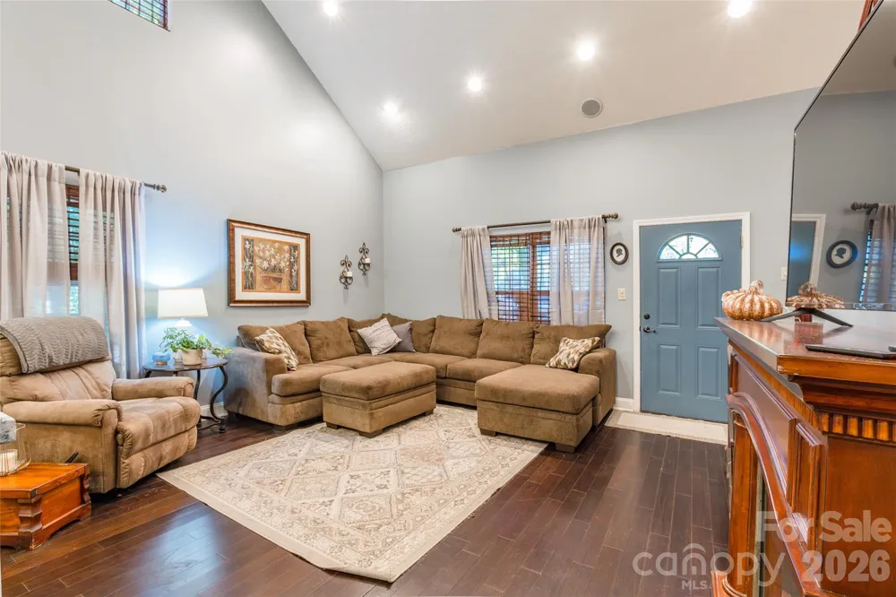880 Columbia Road Chester, SC 29706