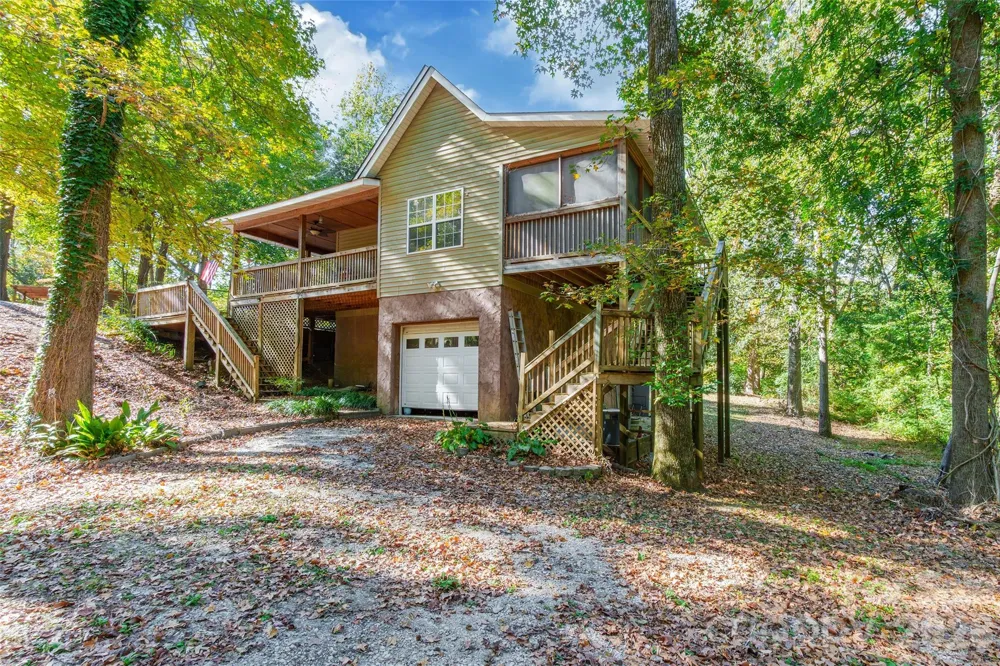 880 Columbia Road Chester, SC 29706