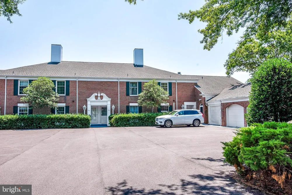 9531 QUAIL HOLLOW DRIVE #405 St Michaels, MD 21663