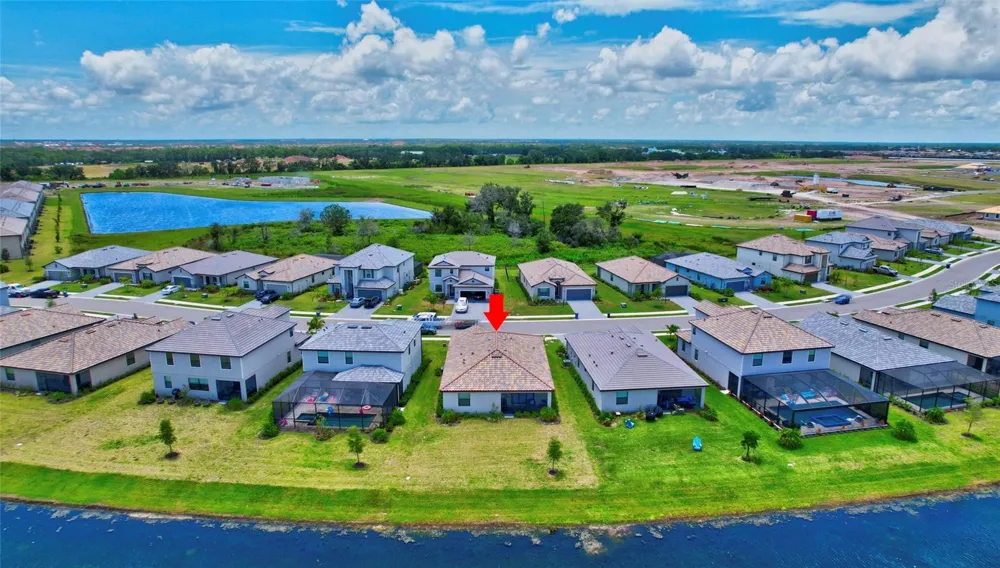 5409 CORAL REEF WAY Bradenton, FL 34211