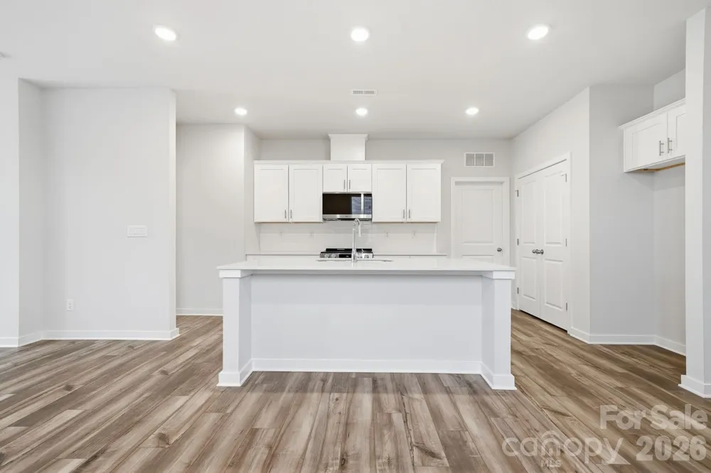 8043 Midas Lane Locust, NC 28097