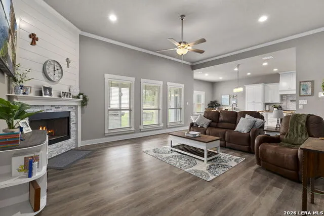 116 Clemente Zapata Blanco, TX 78606