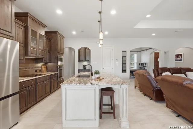 115 E Eli Chandler Blanco, TX 78606